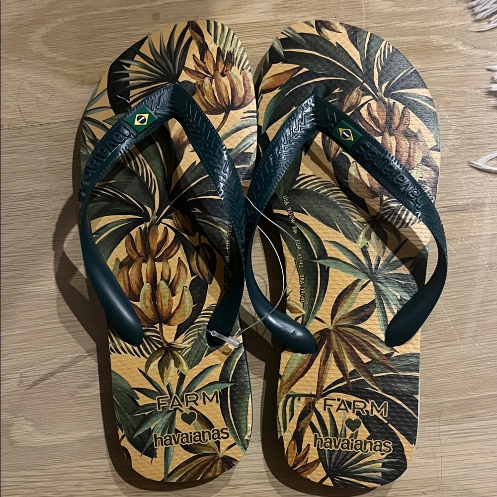 Havaianas x Farm Rio Jungle Print Flip Flops
